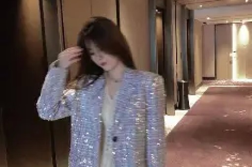 炸裂！56岁修庆彻底塌房！14分钟出轨录音疯传和刘亦菲还有关系